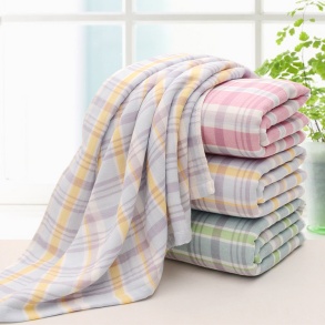 100%Cotton Yarn Dyed Bath Towels